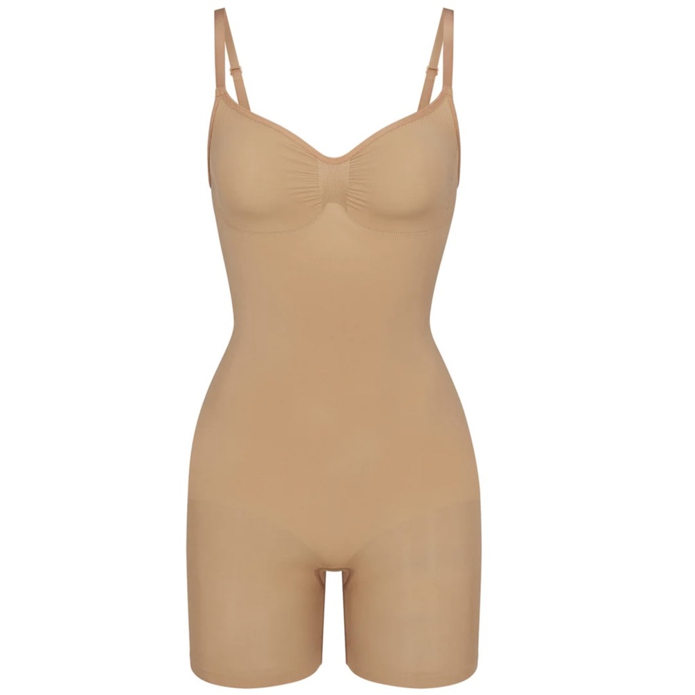 Skims Seamless Sculpt Mid Thigh Bodysuit Ochre Size L